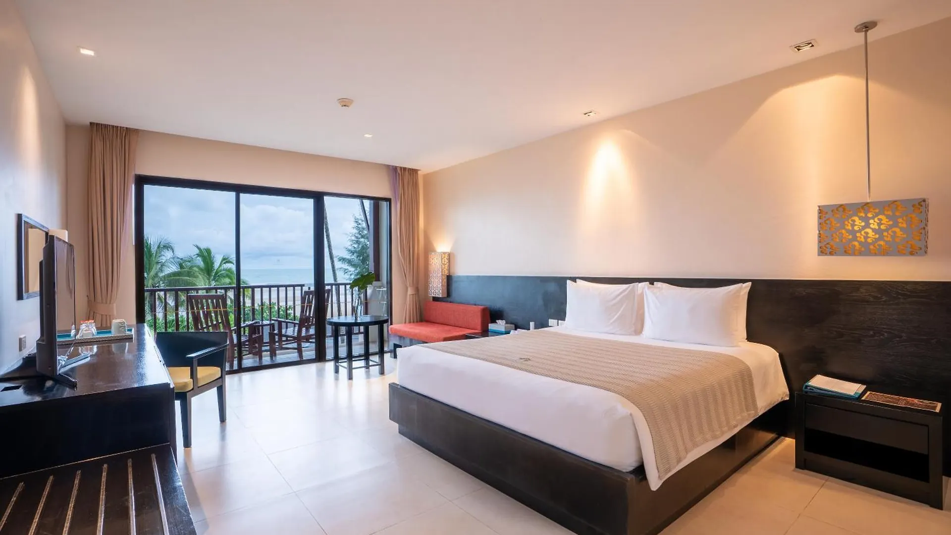 Apsara Beachfront Resort&Villa - SHA Extra Plus Khao Lak