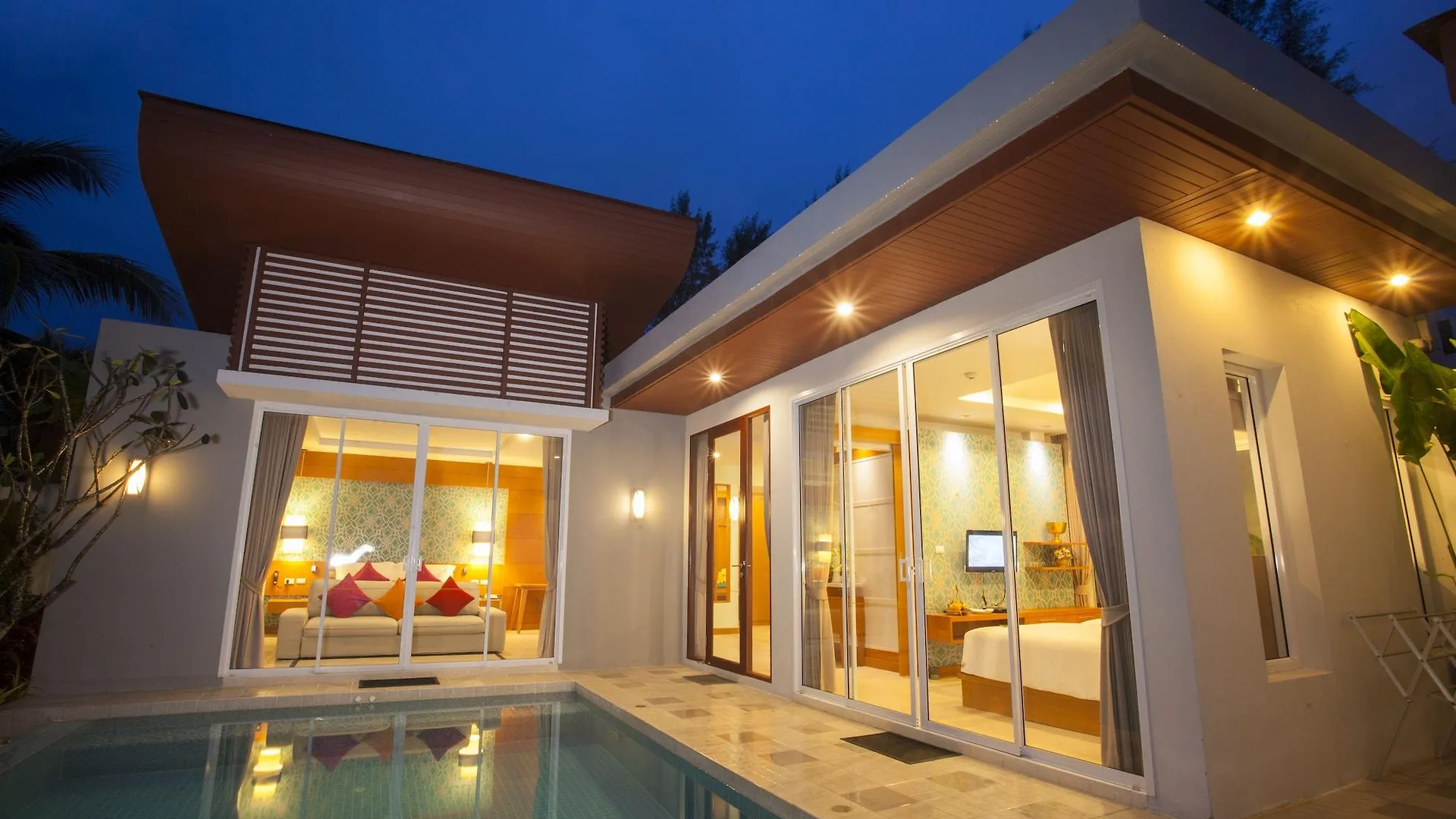 Apsara Beachfront Resort & Villa - Sha Extra Plus Khao Lak