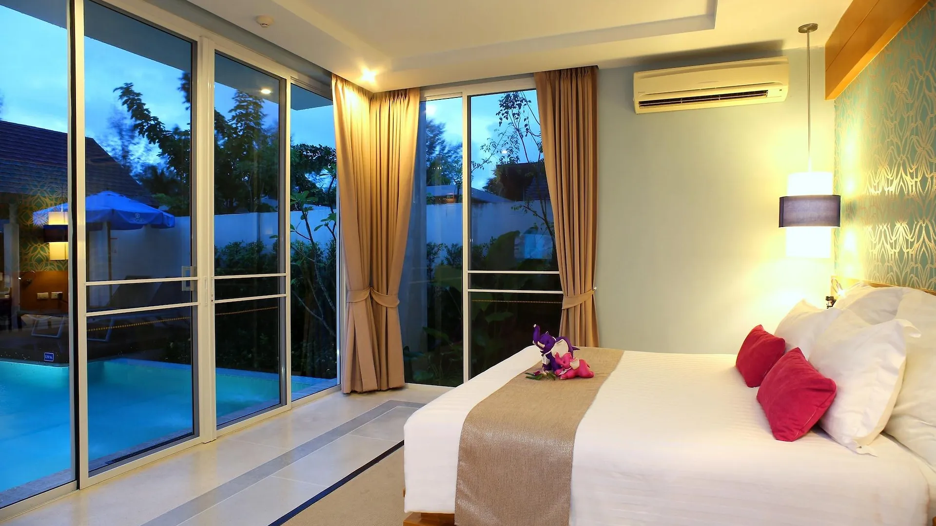 Apsara Beachfront Resort & Villa - Sha Extra Plus Khao Lak