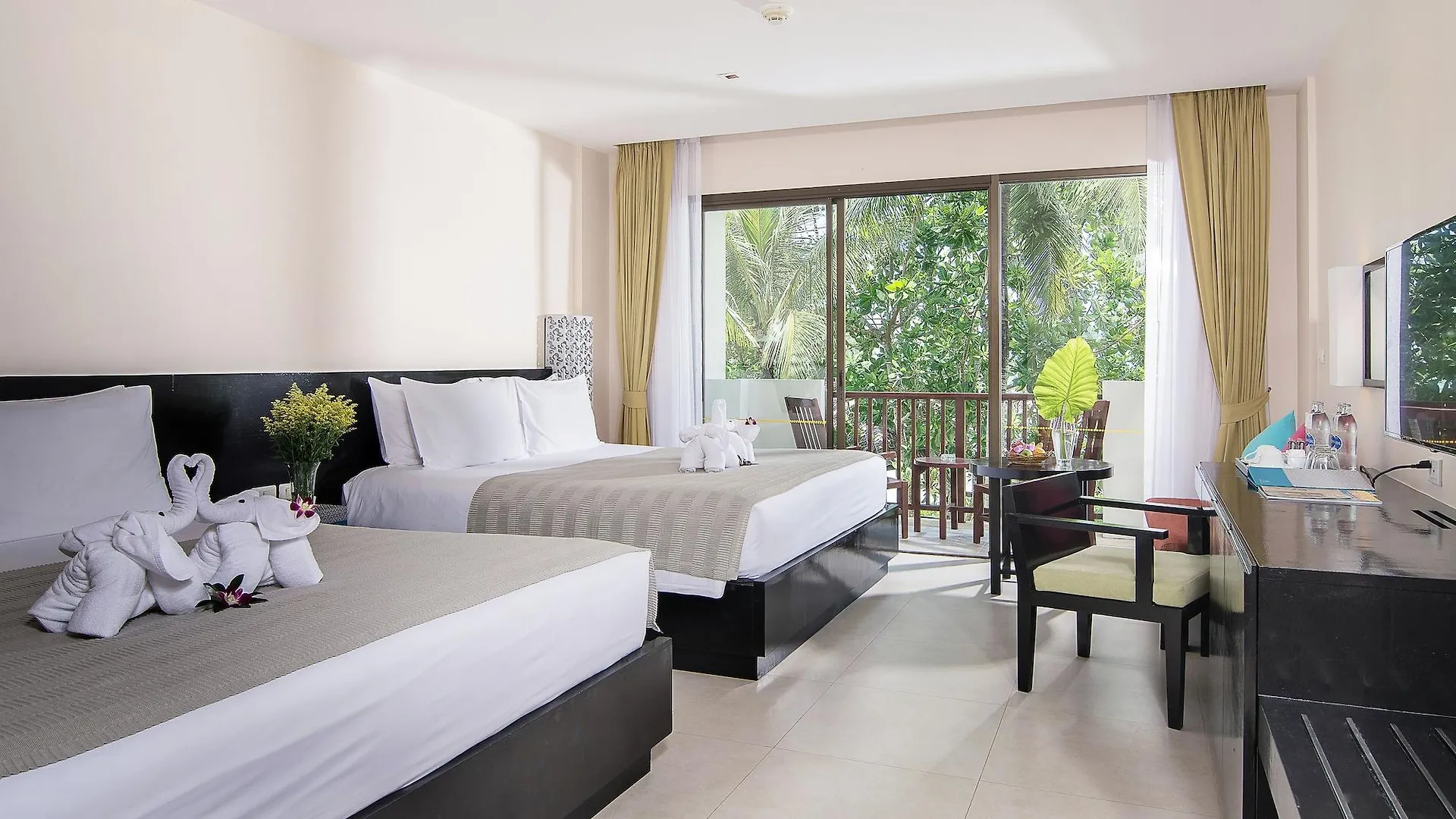 Apsara Beachfront Resort & Villa - Sha Extra Plus Khao Lak